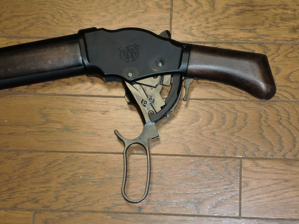 戦竜 ウィンチェスターm17 ターミネーター2でシュワちゃんが使ってたあれ かなり重いのでバイクのアクションは無理です っ W C サバゲーマーさんと繋がりたい ショットガンを晒すとショットガンナーがフォローやrtをしてくれるらしい 愛銃晒すとサバ