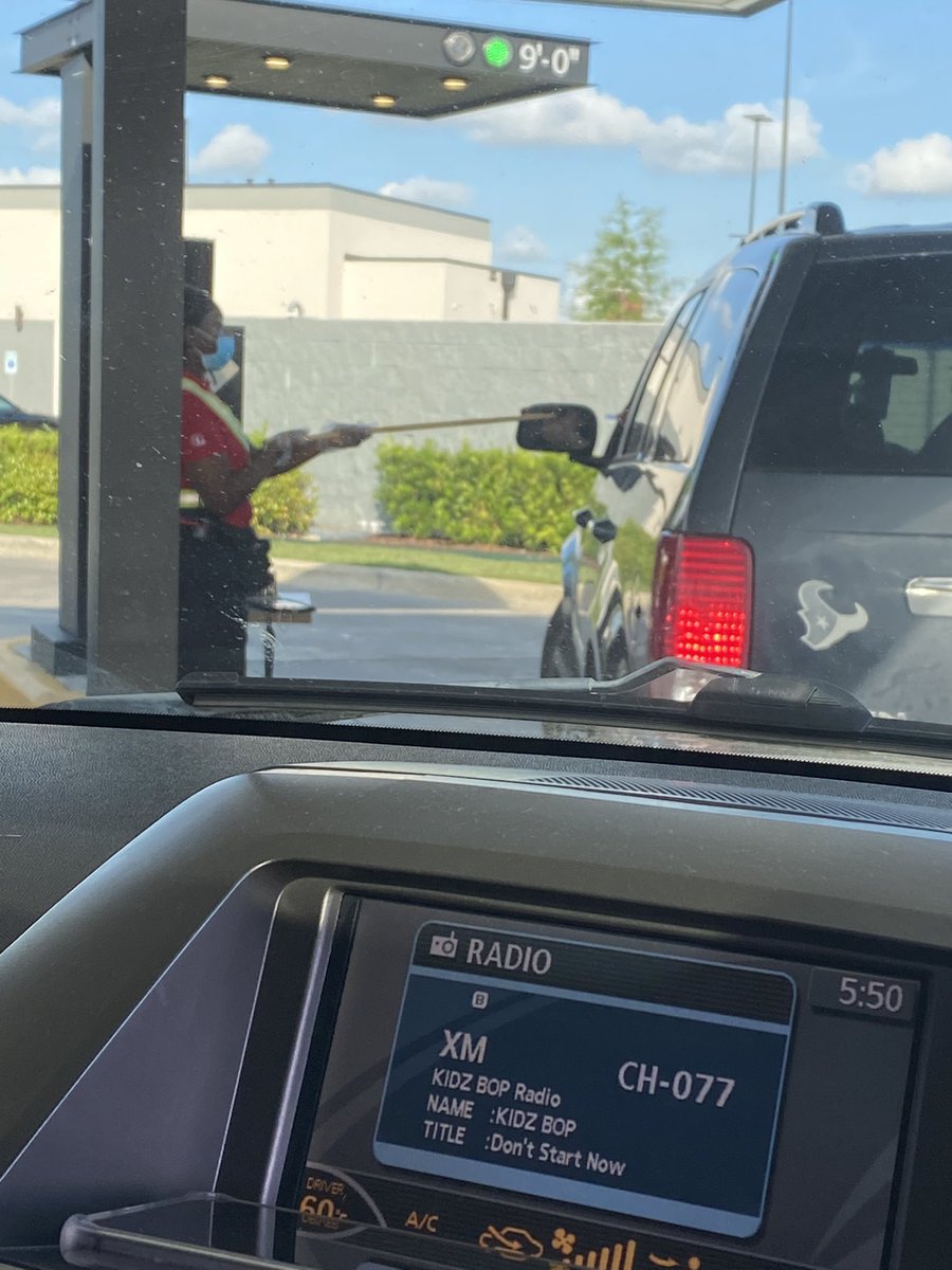 taymechelle's tweet photo. Shoutout to the Summerwood @ChickfilA. They are all masked,  gloved, and put the card reader on the end of a stick (as shown below). As the parent of a child who has asthma and has been to the ER 3 out of the 4 years of his life for respiratory issues, I genuinely appreciate it❤️ https://t.co/Q1rim9SPcn