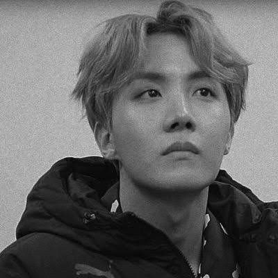 Hoseok black and white : A dangerous thread  #JHOPE