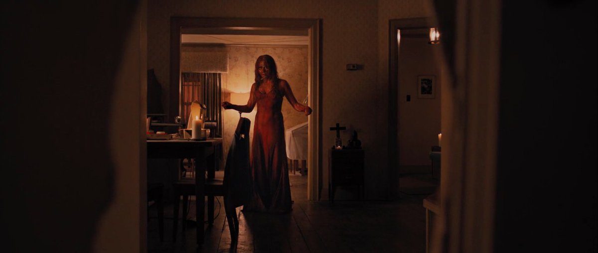 CARRIE (Peirce, 2013)