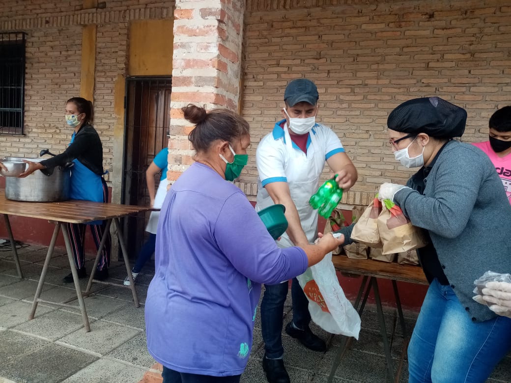 AsambleaPor's tweet photo. Adelanto de festejo del día de la madre, gracias a @Burguerking_ y a la fundación Santa Librada! https://t.co/c0wYczg7Qe