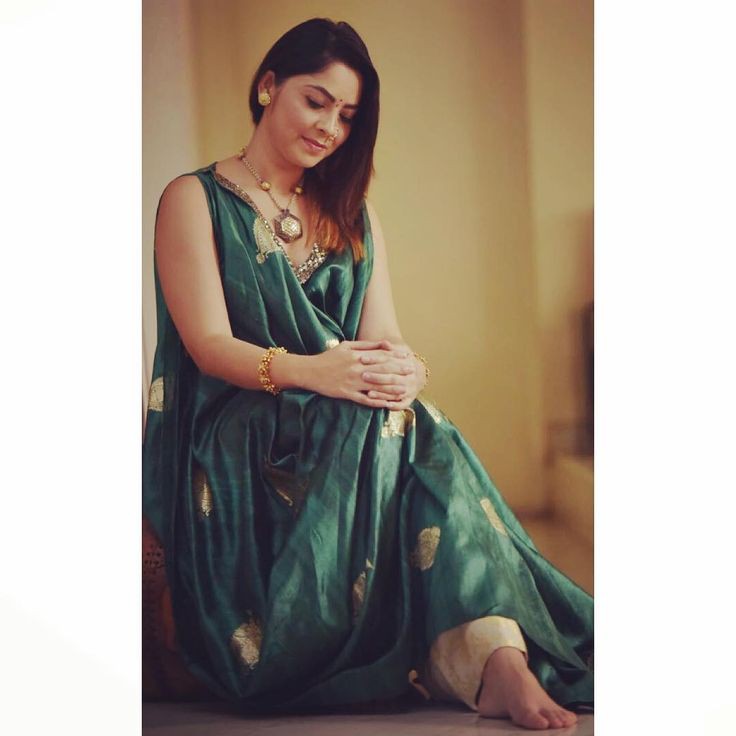 BeingAayushJain's tweet photo. #4DaysToGoHBDSonalee 🎂🎉🎈
#HappyBirthdaySonalee
#LoveForSonalee 💕
@meSonalee Love You Mam ❤
GM Sona 🥰
#SonaleeKulkarni #MarathiActress #MarathiCelebs #मराठीमुलगी #Apsara #MyDreamGirl #Beautiful #Dhurala #Hirkani #VickyVelingkar #TiAniTi #Hampi #Nashik #नाशिक #PosterGirl https://t.co/jqd0oo5iSd