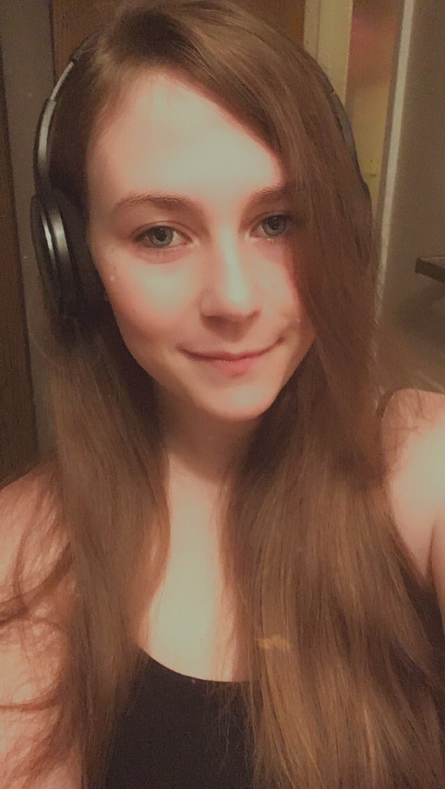 tpf_darling's tweet image. Going live with some #valorant 💕 Time to get gud kids &amp;lt;.&amp;gt; twitch.tv/darlinganddeath #valorantstream #smallstreamersupport #SmallStreamerCommunity #SmallStreamersConnect #smallstreamer