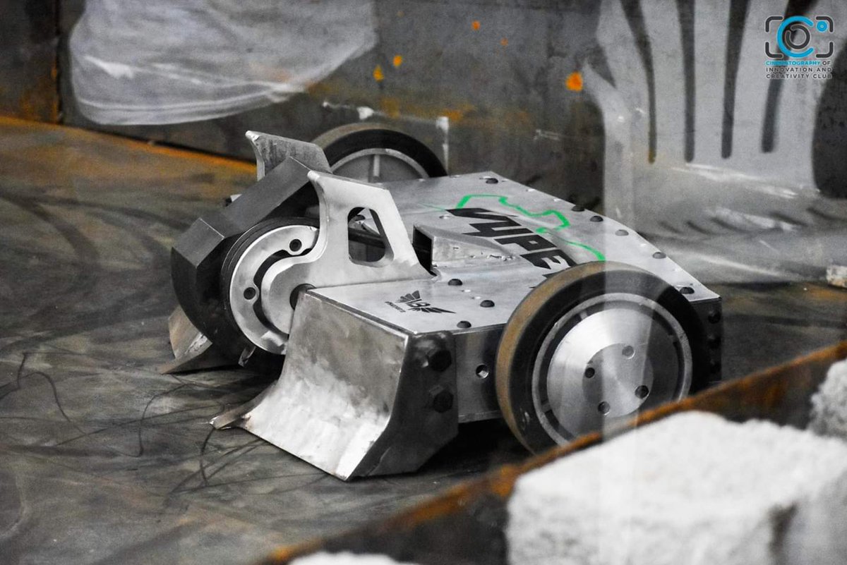 visionbotz's tweet photo. #robowar #combatrobot #battlebots #hardwork 
#dedication #trendsetter #verticalpower #vyper 
#vertical #at #its #best
#notorious #revolution #fullthrottle 
#middleweight #bestofall #winner #glory #beast #destruction #aggression #ampflow #vex #colson #indianroboticscommunity https://t.co/LNho8Ii9pf