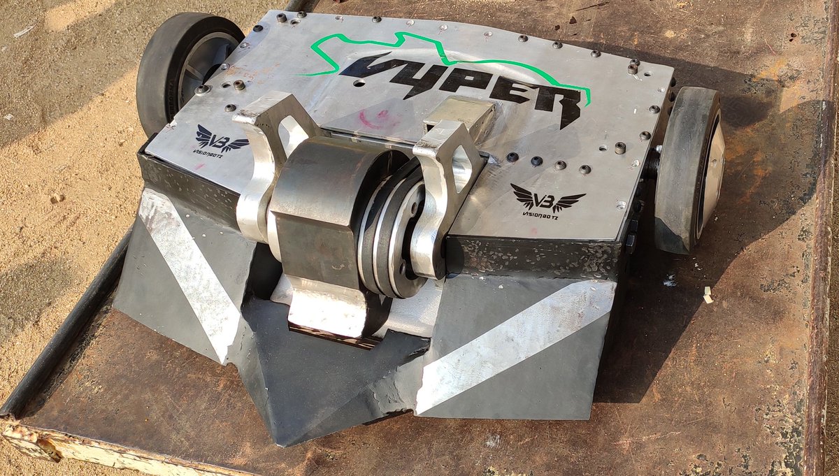 visionbotz's tweet photo. #robowar #combatrobot #battlebots #hardwork 
#dedication #trendsetter #verticalpower #vyper 
#vertical #at #its #best
#notorious #revolution #fullthrottle 
#middleweight #bestofall #winner #glory #beast #destruction #aggression #ampflow #vex #colson #indianroboticscommunity https://t.co/LNho8Ii9pf