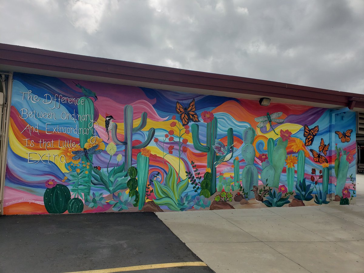 FosterWildcats's tweet photo. The difference between ordinary and extraordinary is that little EXTRA! Our new mural is absolutely amazing! We love it! Thank you! @JenHollanddesigns @sdschools #bettersd https://t.co/aOs6d4CKIb