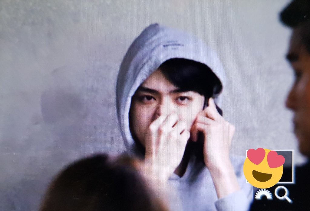 oshface_'s tweet photo. 킁카킁카 🤧 https://t.co/c2MgvI3F42