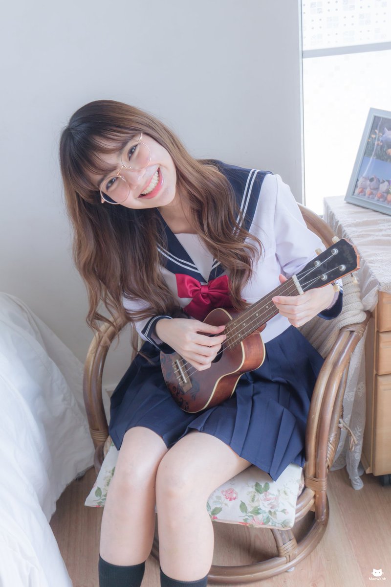 DEVILmechanical's tweet photo. Ukulele ,, 🎵
..
【 Follow 】
Facebook : https://t.co/bFq1jsIJKp
Instagram : https://t.co/tkkU1rEbFX
__________
#LarmethANNA #LarmeDollsAnna #Larmeth #AnnaTaimeili #MaowkohGallery https://t.co/aIkwyGnkew