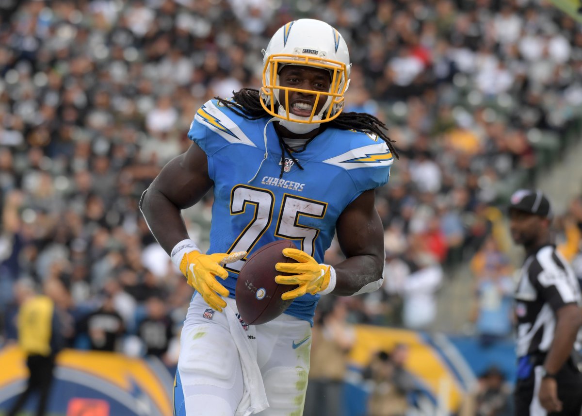 PFF_Fantasy's tweet photo. Most rushing missed tackles forced since 2016

Ezekiel Elliott - 151
Derrick Henry - 151
Melvin Gordon - 151 https://t.co/qntHumCBJQ