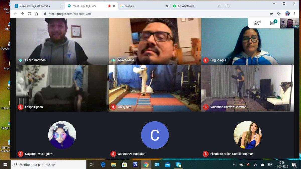 MindepTarapaca's tweet photo. Director Regional IND @josebustamvi supervisa entrenamiento Online de #PromesasChile de taekwondo juvenil de #Tarapacá guíados por su técnico @PedroGamboni 💪🏼💪🏼 #EntrenaEnCasa #CuidémonosEntreTodos @MindepChile @INDChileOficial https://t.co/beyScafi0u