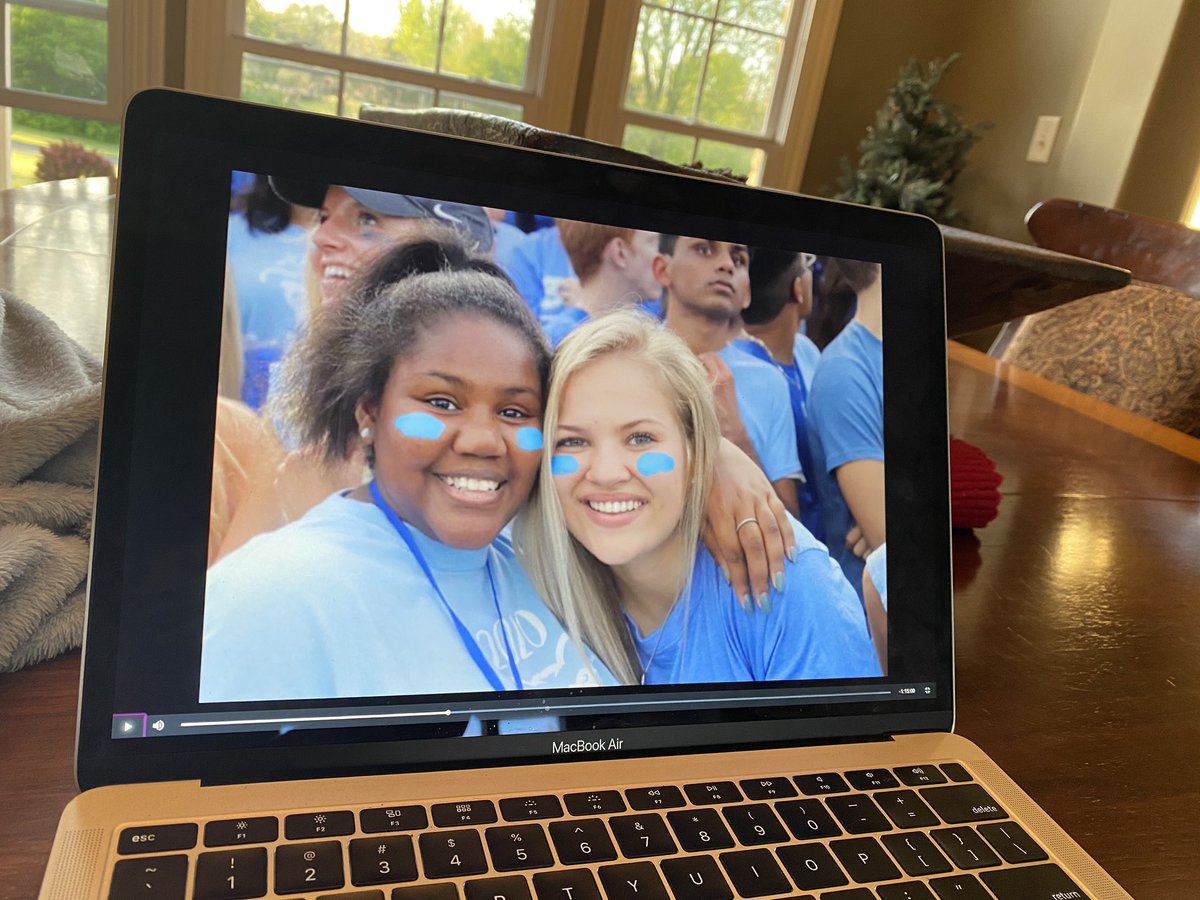 _sheapalmer's tweet photo. I loved watching the Senior Night of Reflection! so happy to see my classmates faces &amp; remembering all of the great memories we created the past two years. 3140 BSR you changed my life for the better:)🐻 @Todd_spinner @obhsstudentnews https://t.co/cH94BIqyAR