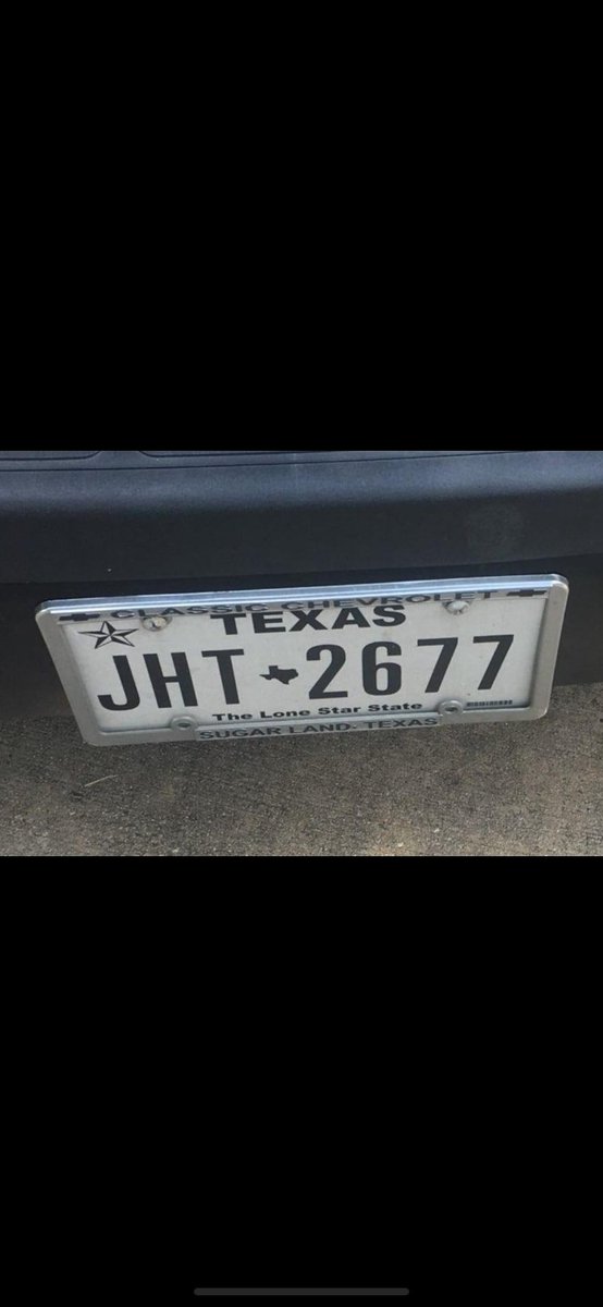 lili_ramirez92's tweet photo. My brother’s work van was stolen last Thursday and haven’t heard anything since the incident. Inside that van, he had all his tools he purchased out of pocket throughout the years. It was last seen in downtown Houston if you guys see it please call the cops.
Please share! TIA https://t.co/ij7OGxFFZf