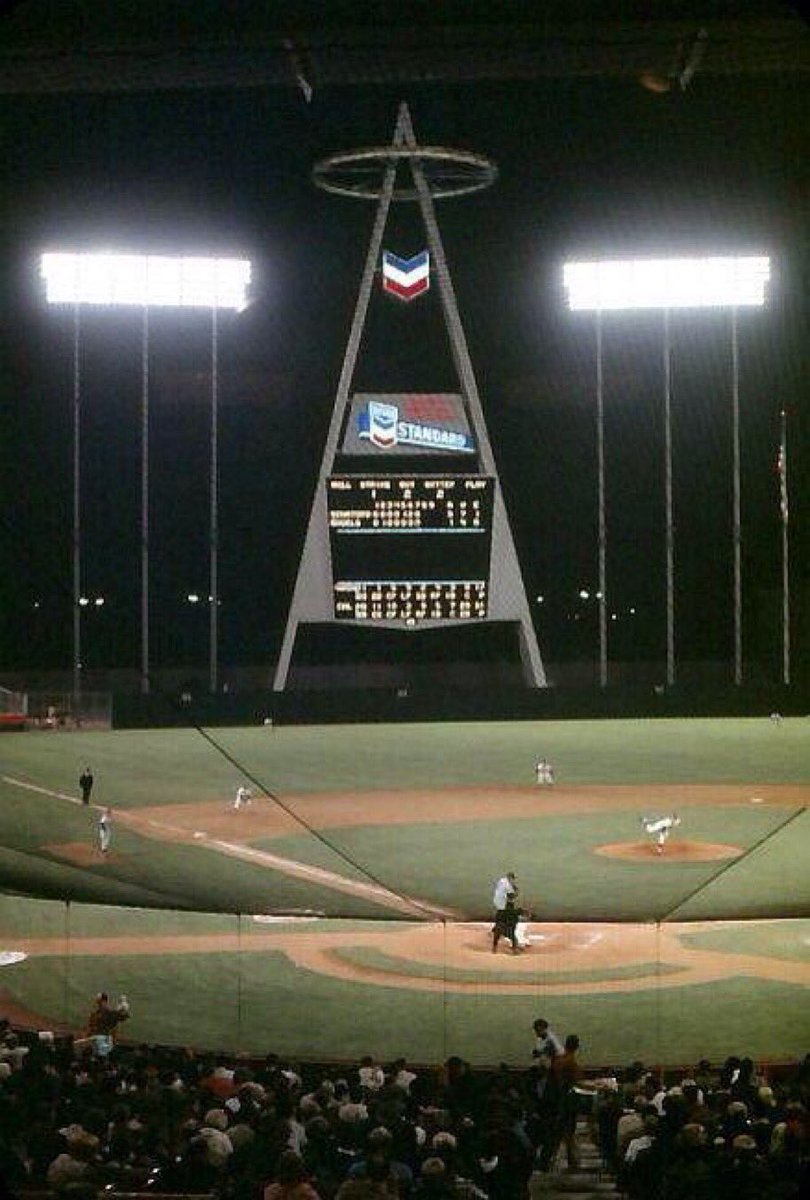 MLB Cathedrals on Twitter: "The original “Big A” scoreboard at Anaheim  Stadium (now Angel Stadium) before the ballpark was enclosed and the  scoreboard was moved to the parking lot. #Angels https://t.co/KFUInkE89k" /