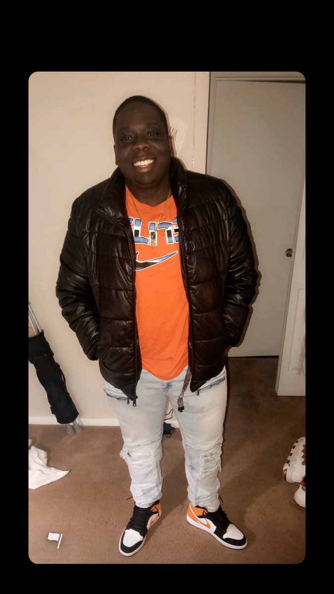 biggie_biggs54's tweet image. In 3 days I will be a college graduate with a Double major in Criminal Justice and Psychology and I’m truly blessed #BlackandEducated🎓