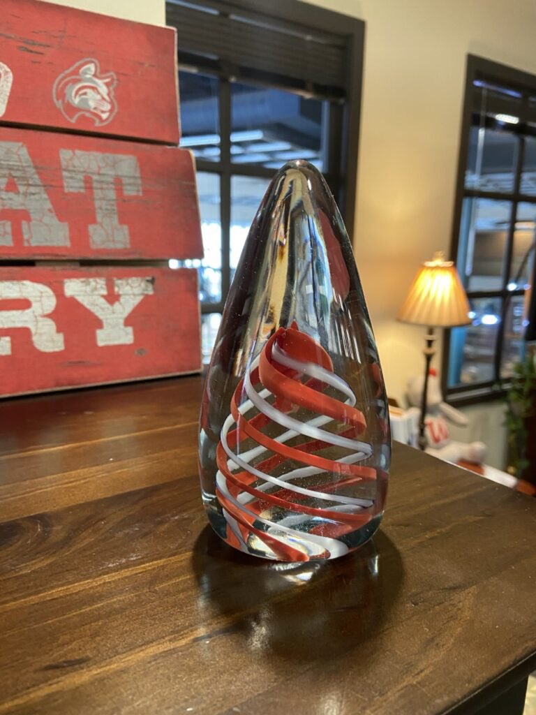 Indiana Wesleyan University (IWU) released the 2020 recipients of the Triangle Honor Award on Monday, May 11.

Read more about the award and this years winners at:thesojourniwu.com/iwu-graduating…