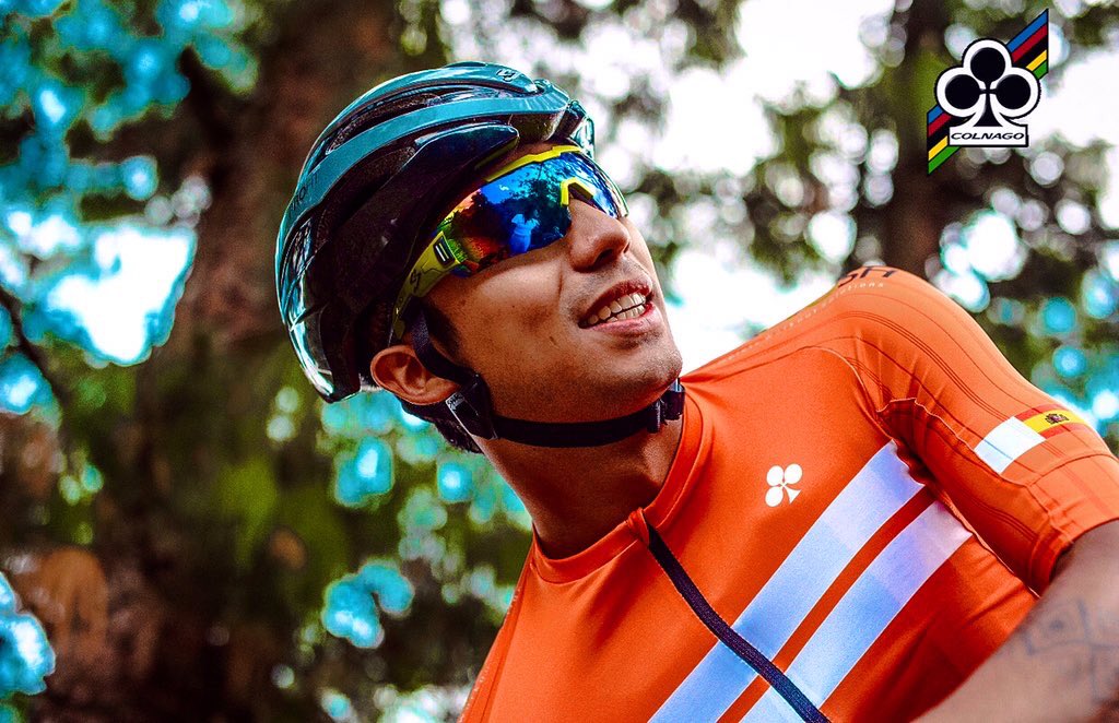 Soy_japo's tweet photo. @colnagocm Adaptarnos,vivir como siempre,con pasión y locura,eso nos permite hacer cosas grandes Y COMO NADIE ✌🏼🚴🏽‍♂️♣️

#colnagocmteam #LikeNoOnElse https://t.co/J8jKnKRcyQ
