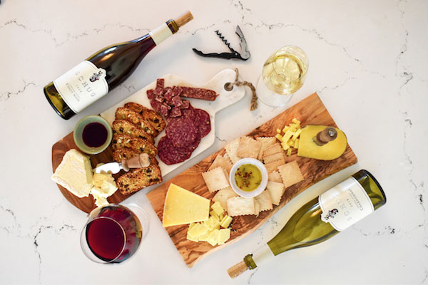 DiabloMagazine's tweet photo. Diablo Dish: Kiku Sushi plans to come to Lafayette; Homage Martinez delivers pizza kits; @boardathomeco offers cheese, wine, and charcuterie; and more Dish. 
https://t.co/airg4tQj9w https://t.co/o7nM02RUAo