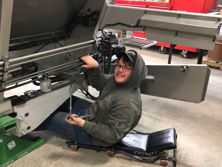 NBCCareerEd's tweet photo. Russell R. is a 2020 @NBCCareerEd Student of the Year. His internships @ Beebe Seed & @PVEQUIP Fremont helped in his selection for the prestigious JDTech program at @SCCNeb Milford for a fully-funded AAS Degree in Diesel Technology. Congrats, Russell! #CTEatNBC #LearningThatWORKS https://t.co/JXRgokYGhN
