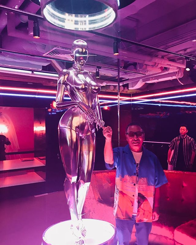 The event was actually about the famous sexy-robot-artist Hajime Sorayama, because Hypebeast was launching a line of clothing designed by him.(picture from  https://www.instagram.com/p/BajF6c4h9yQ/?utm_source=ig_embed)