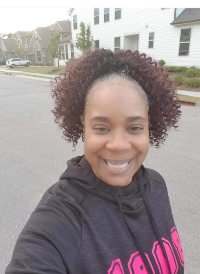 chapelhillaka's tweet photo. Chapter member Deonte Barfield on her Wellness Wednesday afternoon walk! #TargetTwo #WellnessWednesday #AKA1908 https://t.co/b58aD67HyD