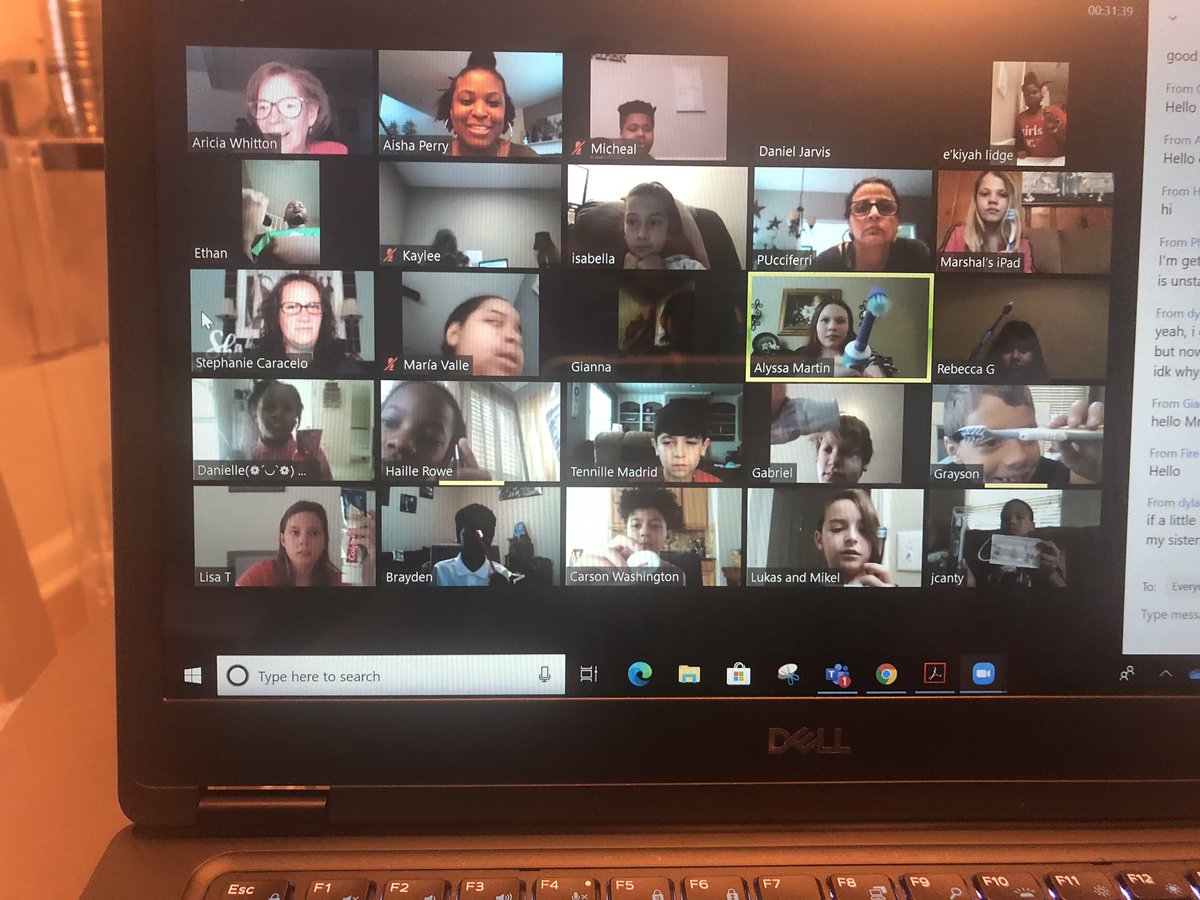 PitnerCounselor's tweet photo. We had a great day with about 30 3rd-5th grade students showing up to our College &amp; Career Zoom Games!! I think the Career Scavenger Hunt was a hit!!😆 Thanks to our staff contestants for joining us too for some fun! #pitnerpride 🎬🧑🏽‍🚒🧑🏼‍🎨👩🏻‍🔬🧑🏼‍🍳👮🏾🚒📖 https://t.co/maYNc8MADt