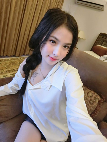 LingShiev's tweet photo. Health is important but also sex https://t.co/vcMah2N8WE https://t.co/PZFQJiiwOn