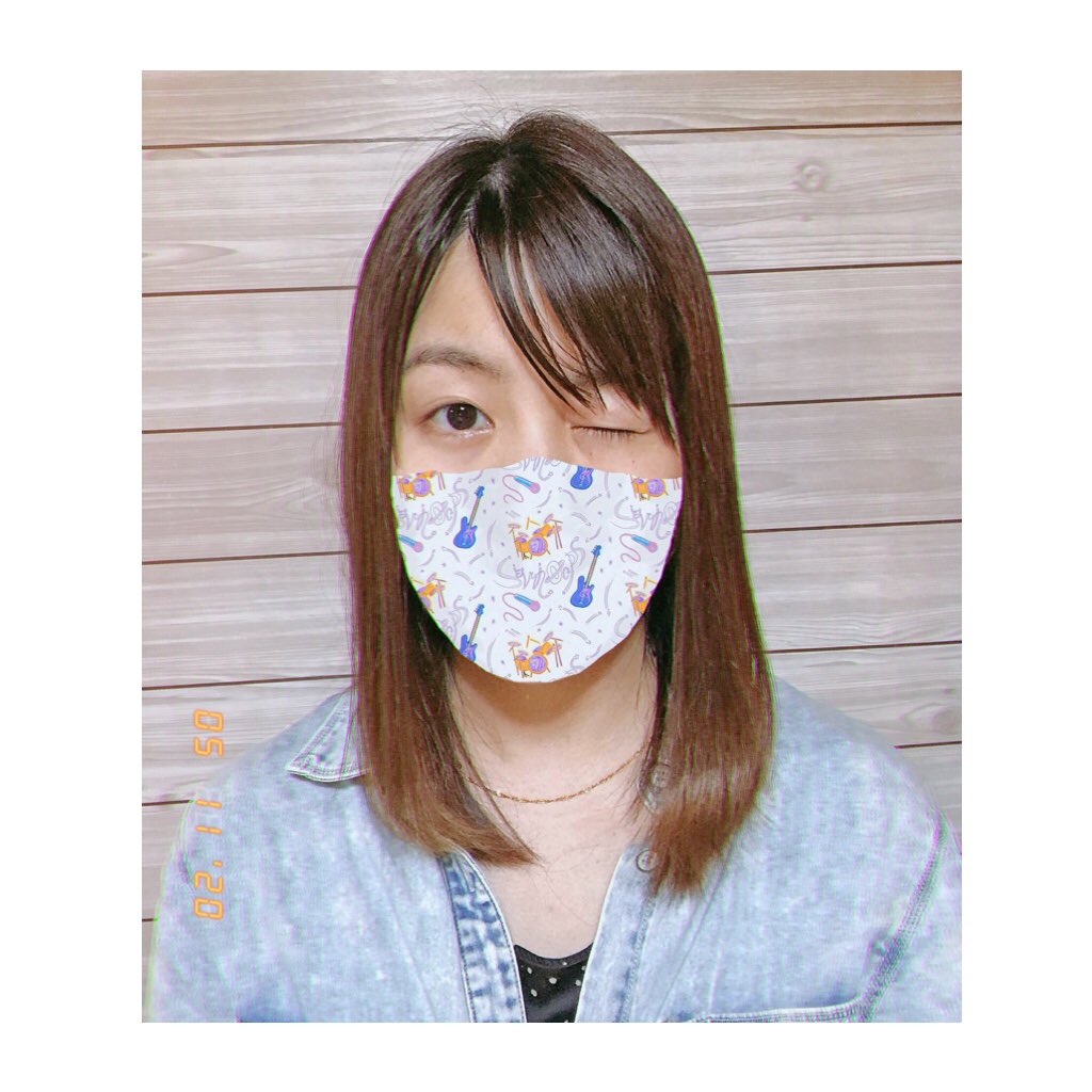 dr_maiko's tweet photo. コラボグッズ続々と届いてるみたい🥺💓
ラッピングももちろんだけど!!
あすか提案のメッセージカード素敵だなぁ。
あすかは思いやりに溢れる人☺️
そして本日5/14(木)20:00〜期間限定受注受付スタートです🥺
ホワイトver.も登場⚪️✨
#sevenoops
#ASKLAR
https://t.co/mlGLEM8FcO https://t.co/qI1olaw3vq