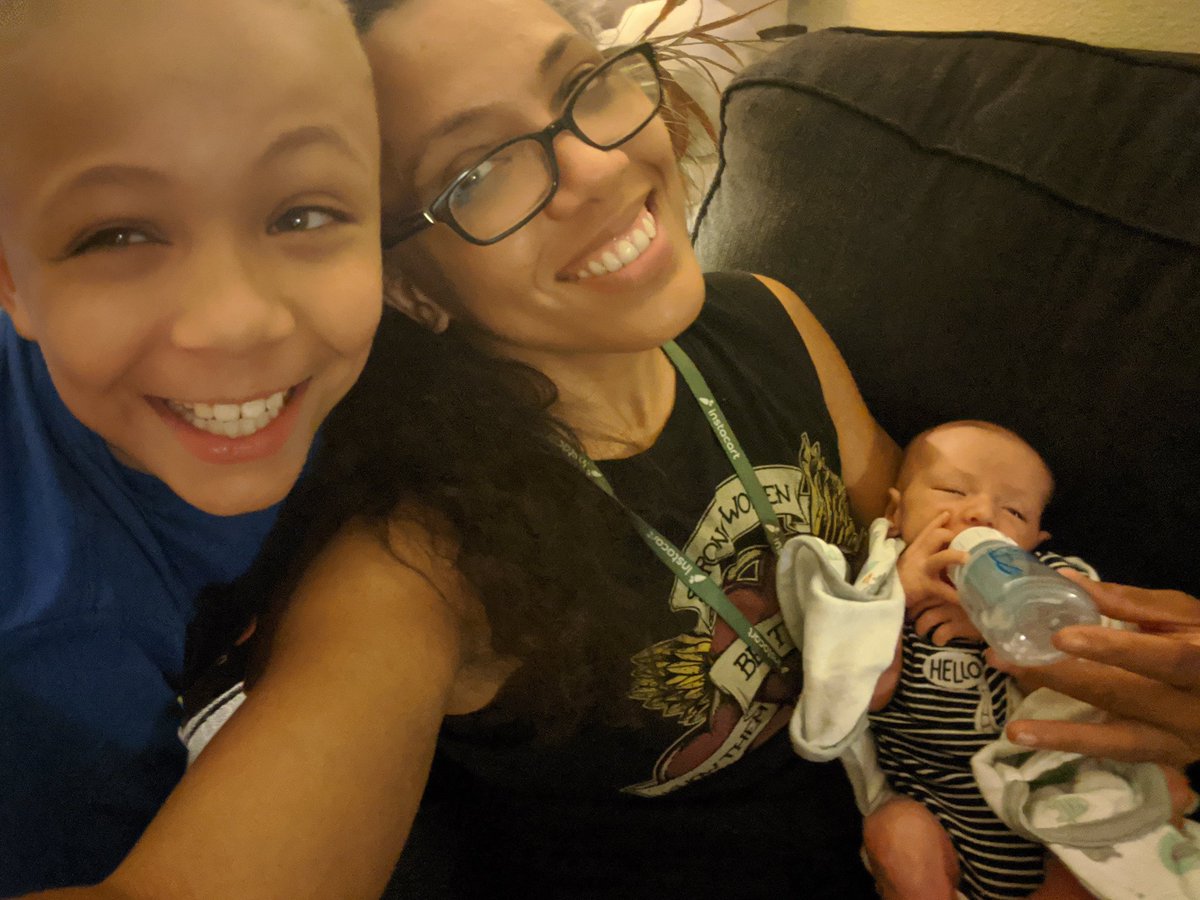 aprhester's tweet image. Uncle Bam Bam, #babykai and granny with the too big fanny! 
😅🤙🏽