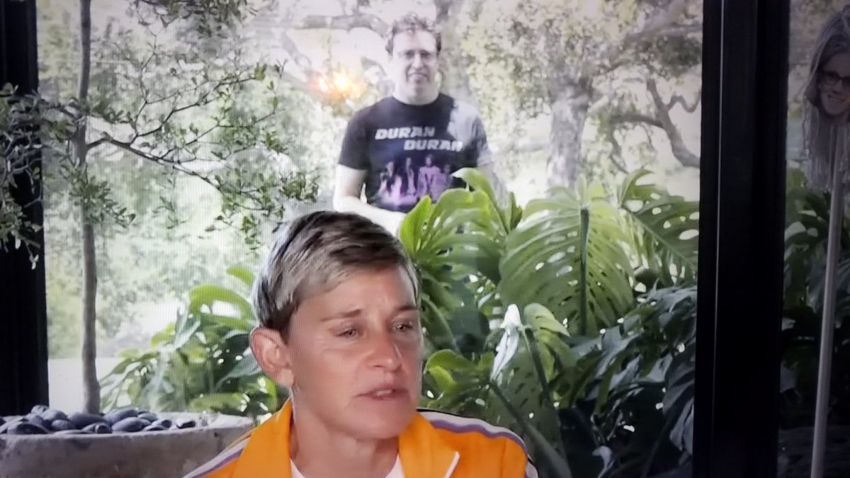 Anita_Karr's tweet photo. @andylassner wears many hats which everyone is familiar with:
EP of my role model @TheEllenShow 
Leader of #ellenonthego 
#slowwalkwithandy exercise guru
Haunted house efficianado 
And of course #AverageAndy 
BUT did y'all know that he's also a @duranduran #duranie like me!? https://t.co/758Xe3be9e
