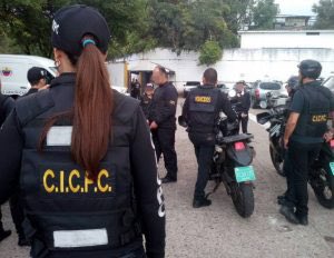 DouglasRicoVzla's tweet photo. #Cicpc detuvo dos hombres por robo y hurto en Carabobo. 
https://t.co/WmOHtRGvrP https://t.co/KN6k89ScP8