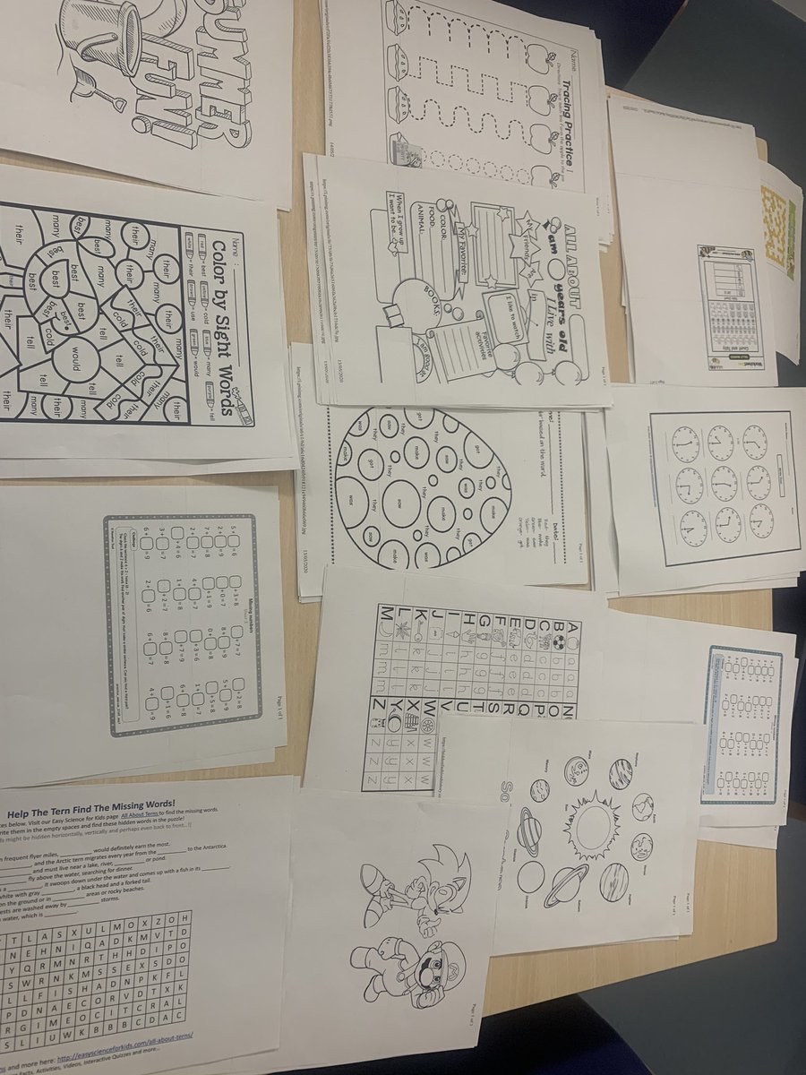 232Nikki's tweet photo. Busy making work books to keep the kids going #funlearning #proudmummy @NethermainsPS @netherweans @MrsDoudie_P3 https://t.co/Wgle2A3ppx