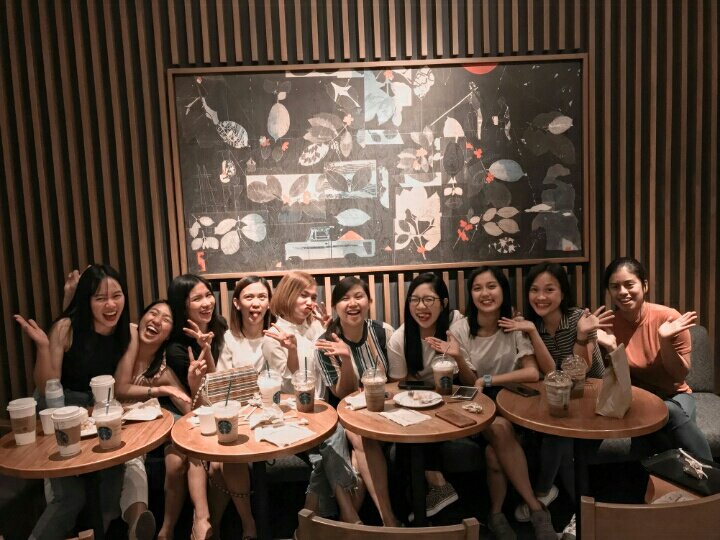 peapalima's tweet photo. i don't know what i did to deserve u all :(( thank u Lord for these ppl 💖 https://t.co/tviEUT4uDr