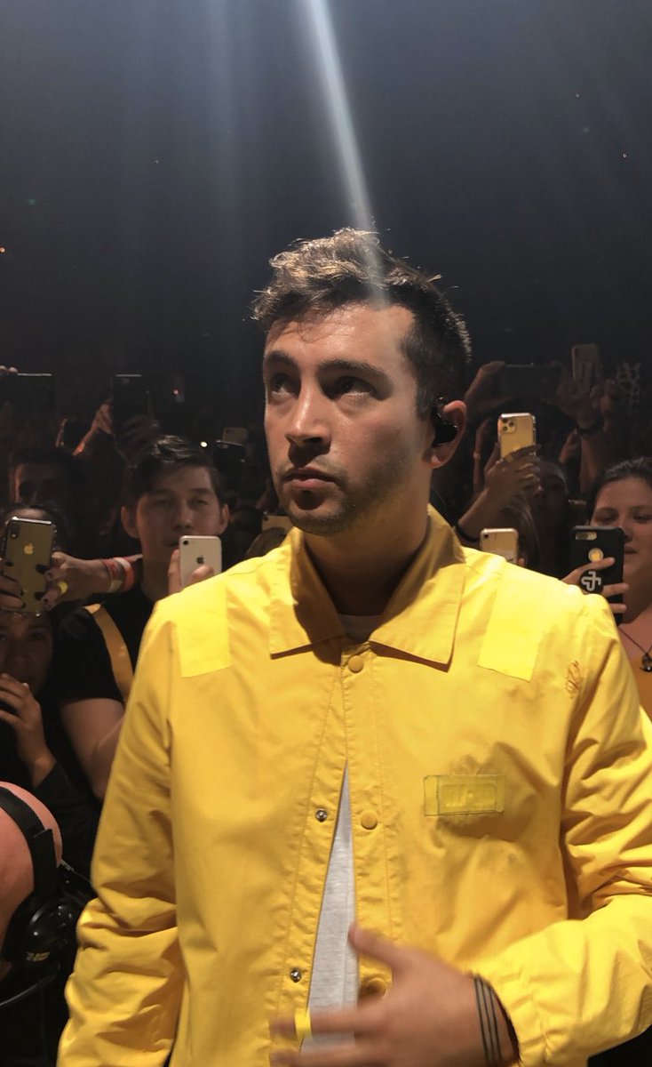 Random pictures/gifs of Tyler Joseph (sometimes feat. Josh Dun): A very necessary thread