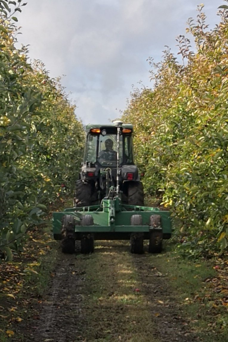 LandWISENZ's tweet photo. In Gisborne setting up for 2020 in-orchard levelling at Illawarra. Unfortunately this place decides to rain when we come for this, but at least we've tested the equipment on another new tractor, and Luke's been right through the process! @nzapples @MPI_NZ @danbloomer1 #WMDrain https://t.co/JzamCi6L8P