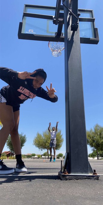 Quarantine clean🏀 https://t.co/h0tPDKKg5T