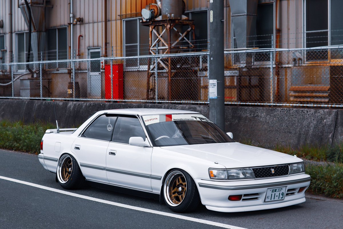 frontline_emc's tweet photo. Frontline
FLS04 16inch OH
Forged 3Peace Wheel
TOYOTA CHASER JZX81
Owner
@inari_anju
Shop
@taka_zerozero8
Special thanks!!
#frontlinewheels
#frontline
#forgedwheels
#fls04
#toyota
#chaser
#jzx81 https://t.co/ZlzShx5fmc