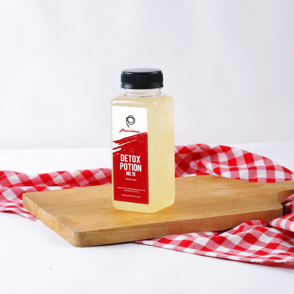 pancious_id's tweet photo. In this time like these health is our number one priority! Please take a look from our healthy drinks selections! There are 3 variants which is Body Warmer, Detox Potion, and Cough Buster! Please order through WA (0877 3271 1635) or our official account on Tokopedia / Shopee! https://t.co/IFULj5qtqm