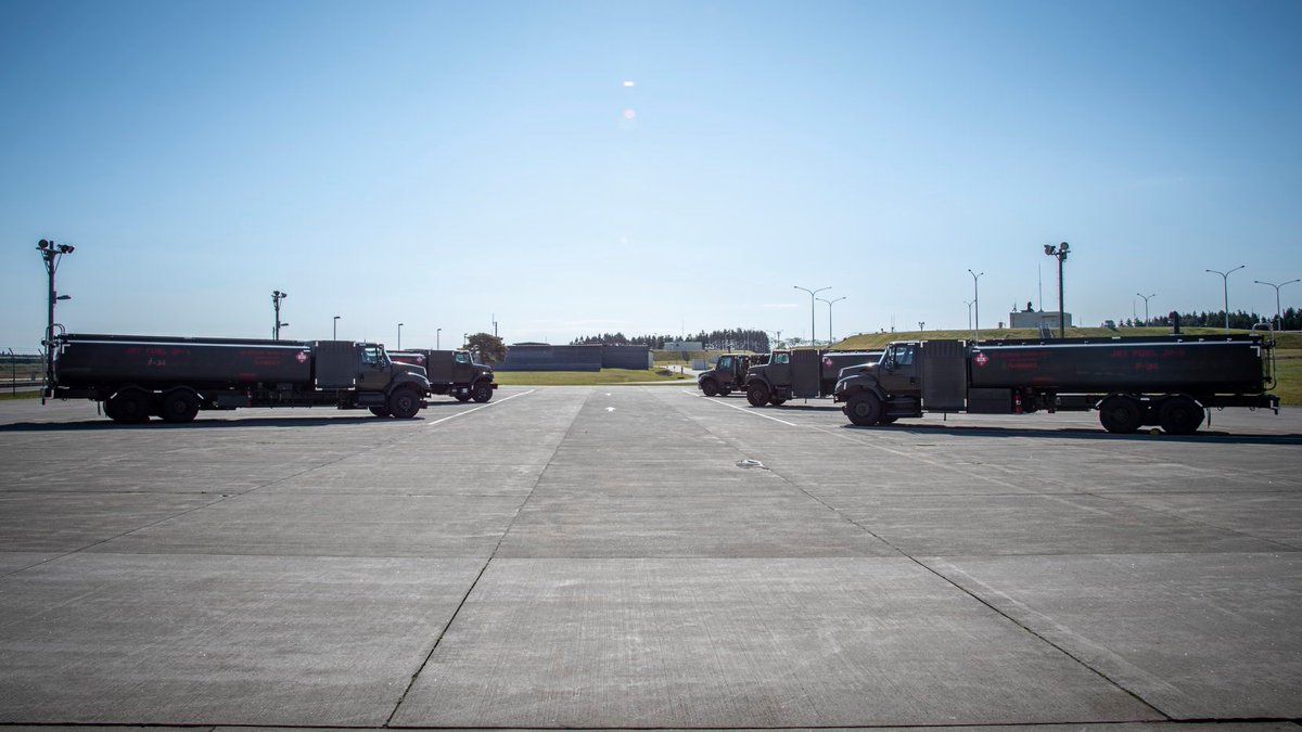 The Airmen at the 35th LRS Fuels Management Flight continue to carry on with their mission, performing daily checks on the fuel trucks to ensure the operability of their everyday functions.

See the full post here: facebook.com/MisawaAirBase/…

#resilience #AirForce
