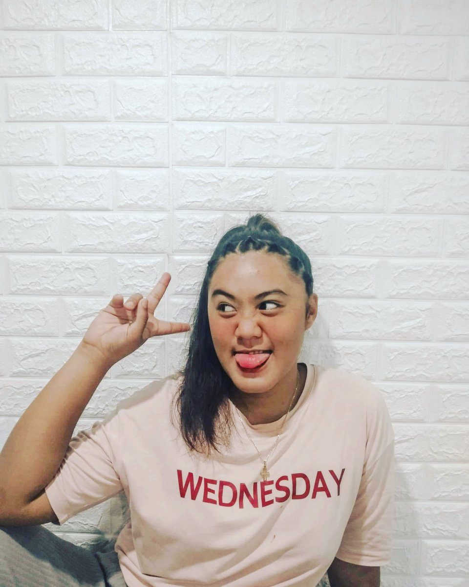 BiShenah's tweet photo. Bisexual nga po ako hindi tomboy magkaiba po kasi yun😌 https://t.co/oLhiSVYpGZ