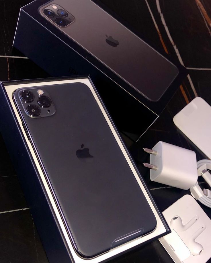 Xiao_meimei_'s tweet photo. Hayya, saya pun nak ngadain GA image iPhone 11 PRO MAX 256gb warna hitam nih, sebab saya nak bagi bagi je lah same korang ni ...
Jum lah bile korang ingin, caranye mudah maa.. 
Cukup korang rep+retweet je lah...
Nanti saya pilih secare random dan saya cek lah.. https://t.co/2TyCdoj97x
