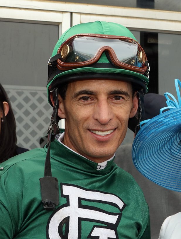ExactaExpert's tweet photo. VERY talented crew for the opening day at Churchill Downs! Here are pictures of the top jockeys headed to Kentucky! 🔥🏆

#ChurhillDowns #HorseRacing #Jockeys https://t.co/8rgKHKYTBB
