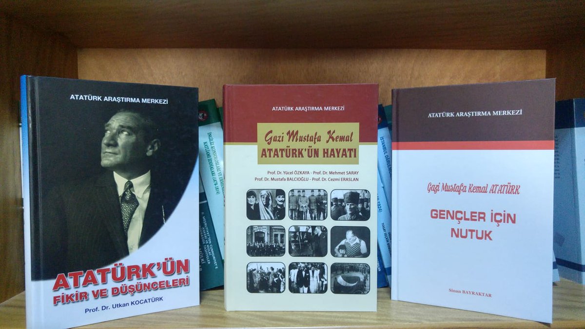 📢Atatürk Araştırma Merkezi Başkanlığı'ndan #19Mayıs özel #çekiliş'i ile sizlerleyiz!

Görselde yer alan 3⃣eseri 5⃣takipçimize hediye ediyoruz.

Katılım Şartları:

📌Sayfamızı takip etmek.
📌Gönderiyi Retweet etmek.

🗓️Çekiliş sonucu 20 Mayıs'ta  açıklanacaktır.