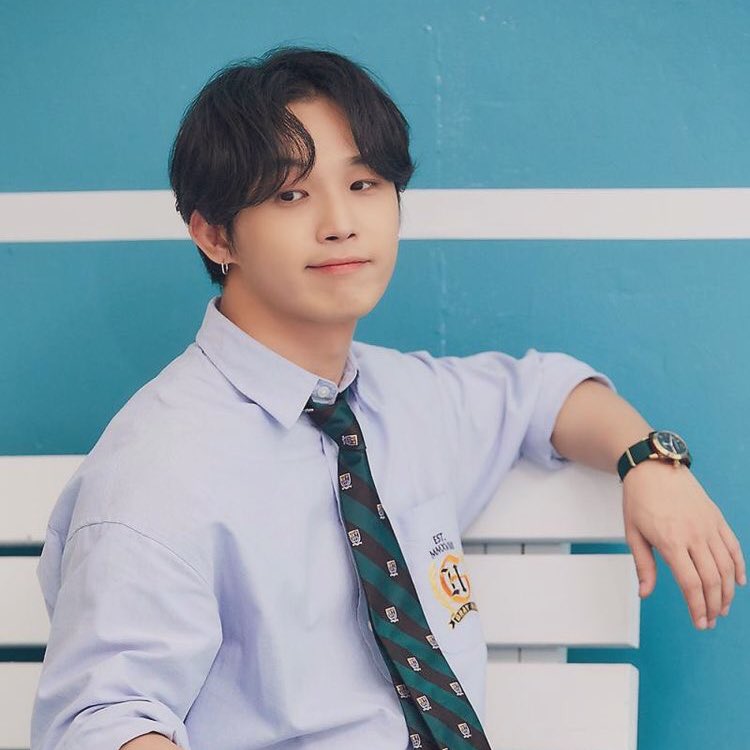 lim hyunsik as jasmine (1992)- speaks his mind and will not hesitate to stand up for what he believes is right- sassy- expresses his admiration towards his father- charming and romantic- he can show you the world- owns a tiger