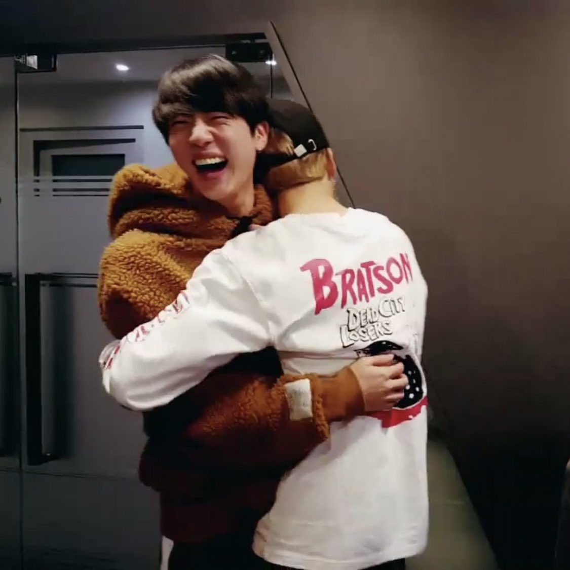 jinmin ceo of hugs 
