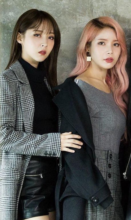 the theme for the photoshoot was ‘rich gfs’