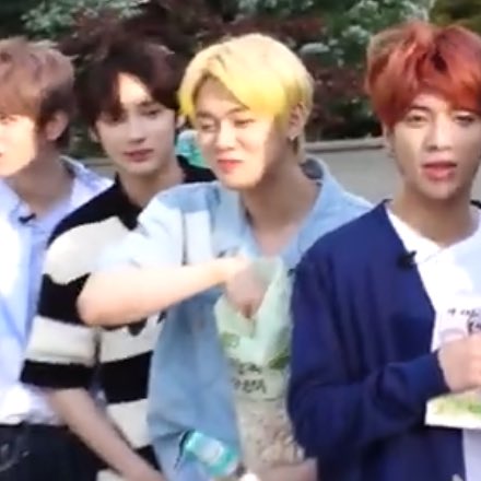 moonwithIove's tweet photo. yeonjun: 1/2 variety show 1/2 lamon https://t.co/R3pG6L774O