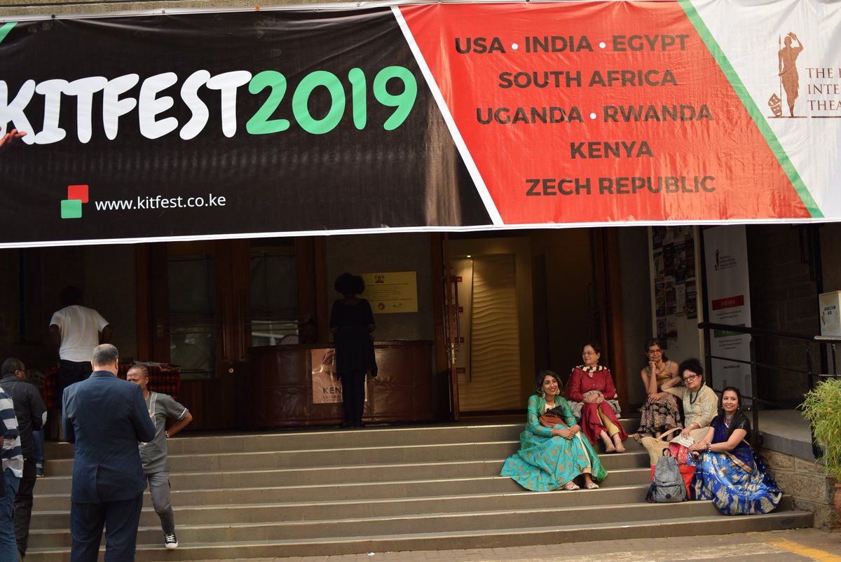 kitfest_ke's tweet photo. We're throwing back to #KITFEST2019 When India's 'Theatre for change' graced our podiums with the piece 'When the rainbow is enough' adapted to India's context from Ntozake Shange's brilliant piece of choreopoems.
#throwitback and look out for #KITFEST2020 https://t.co/4SrQgMFaC1