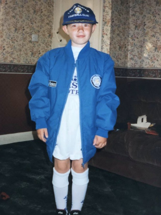 CharlotteRonae's tweet photo. @Kalvinphillips  seem as we are going through a shitty pandemic right now, how many begging tweets would a girl have to send to get a birthday shoutout for my Leeds fanatic bf for his upcoming birthday?...😬🙏🏼 @LUFC #browniepoints #worthashot ⚽️ #powerofsocialmedia #LeedsUnited https://t.co/4E48uPjS69