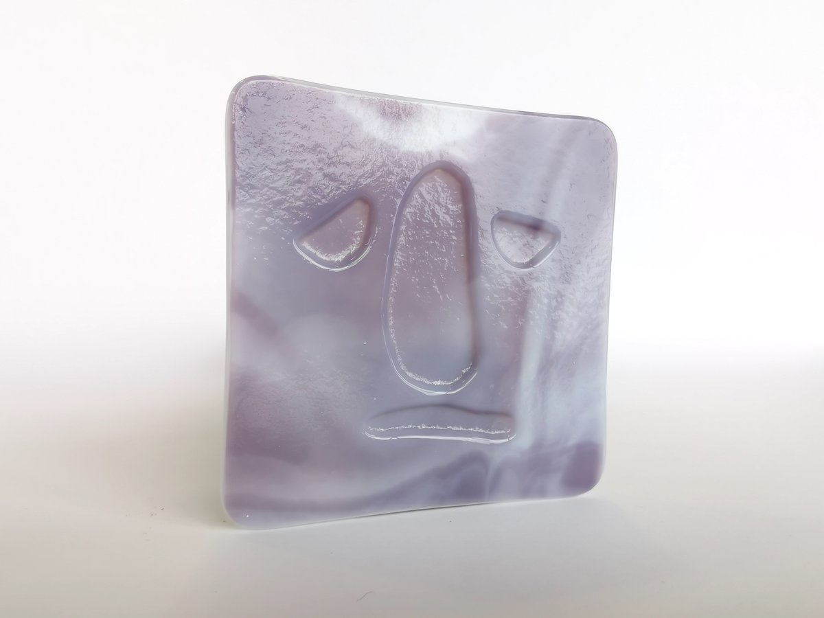 Hi! My name is Kieran and I am currently studying the HNC Art Glass course at the City of Glasgow College. Over today and tomorrow, I will share a bit more about my process and some more lovely glass pieces I have made this year.

#studenttakeover #artglass #cityofglasgowcollege
