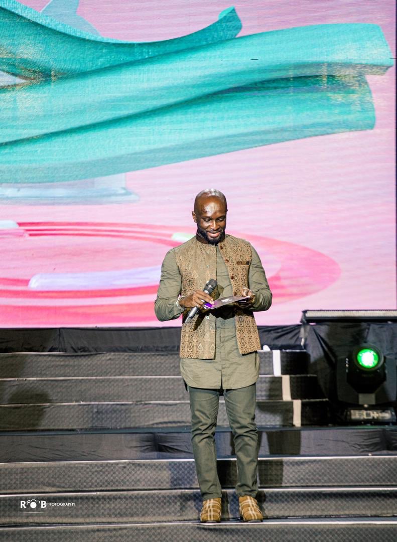 3musicAwards's tweet photo. We can’t leave our lovely award presenters out. We are grateful for your time and efforts 🙏🏾
#throwbackthursday
#3musicawards20
#stayathomeedition
#staysafe https://t.co/ykvOiMiiSn